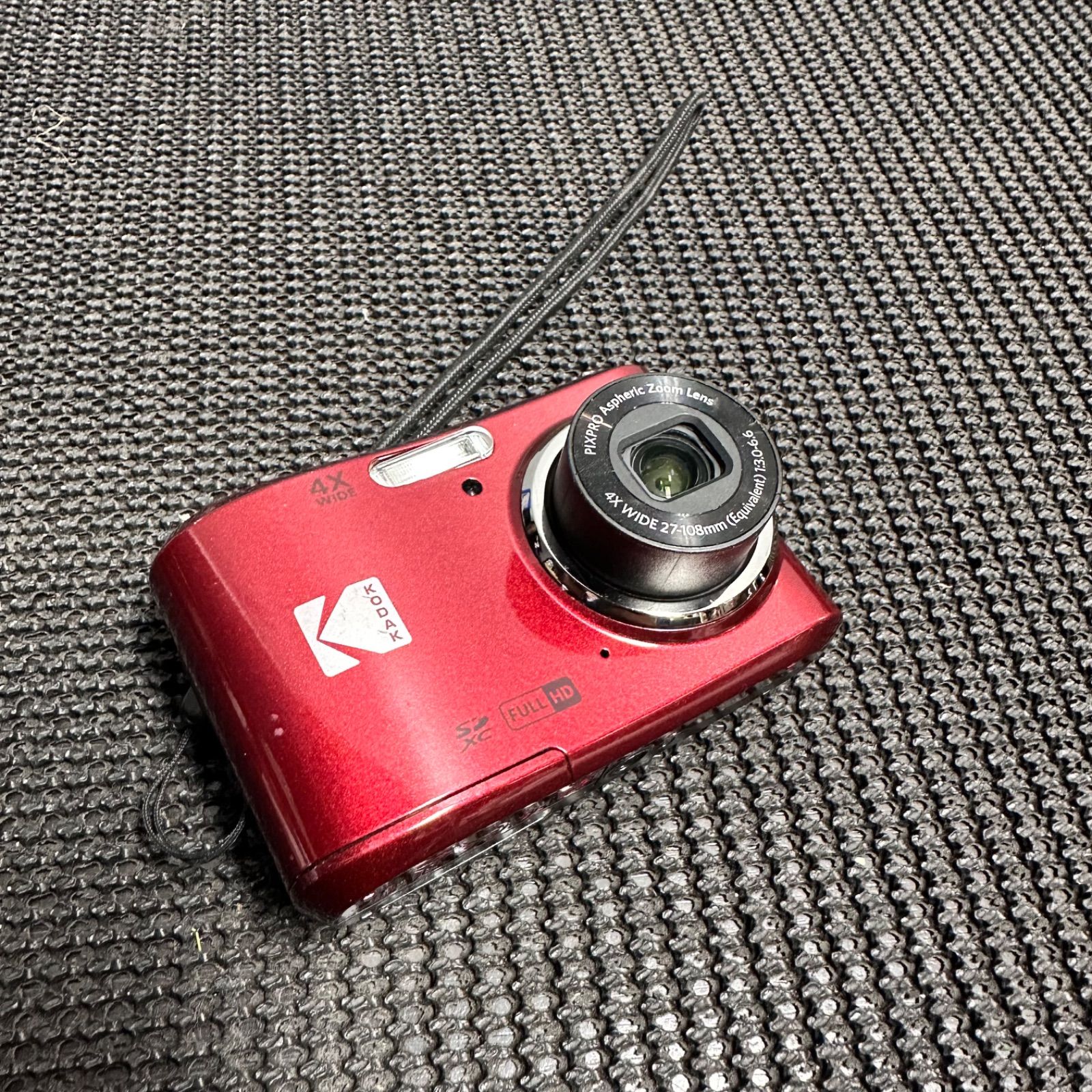 Kodak PIXPRO FZ45 レッド コンパクトデジタルカメラ 32GBカード付き 