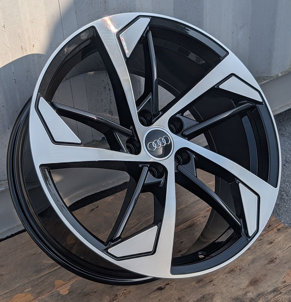 新品キズ有 ホイールのみ 4本セット Audi アウディ 19x8.5+40 112-5H 