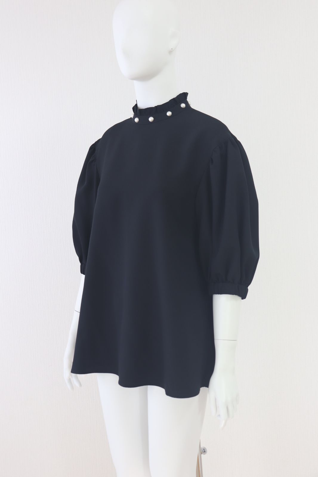 Rene パフスリーブブラウス 6231020 2022年商品 黒/ブラック パール