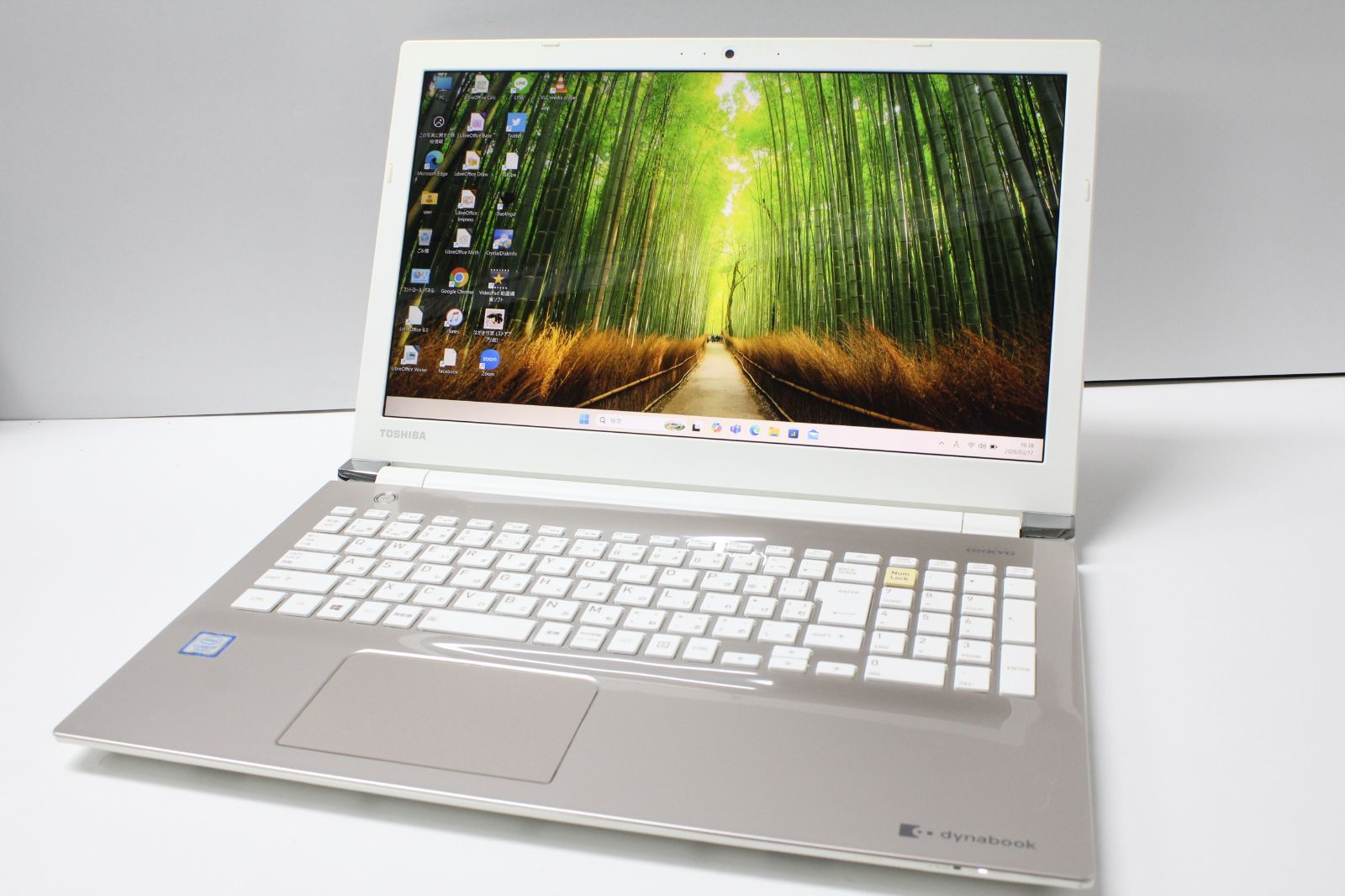 東芝 dynabook T65/DG Core i7 SSD512GB 中古ノートPC - メルカリ
