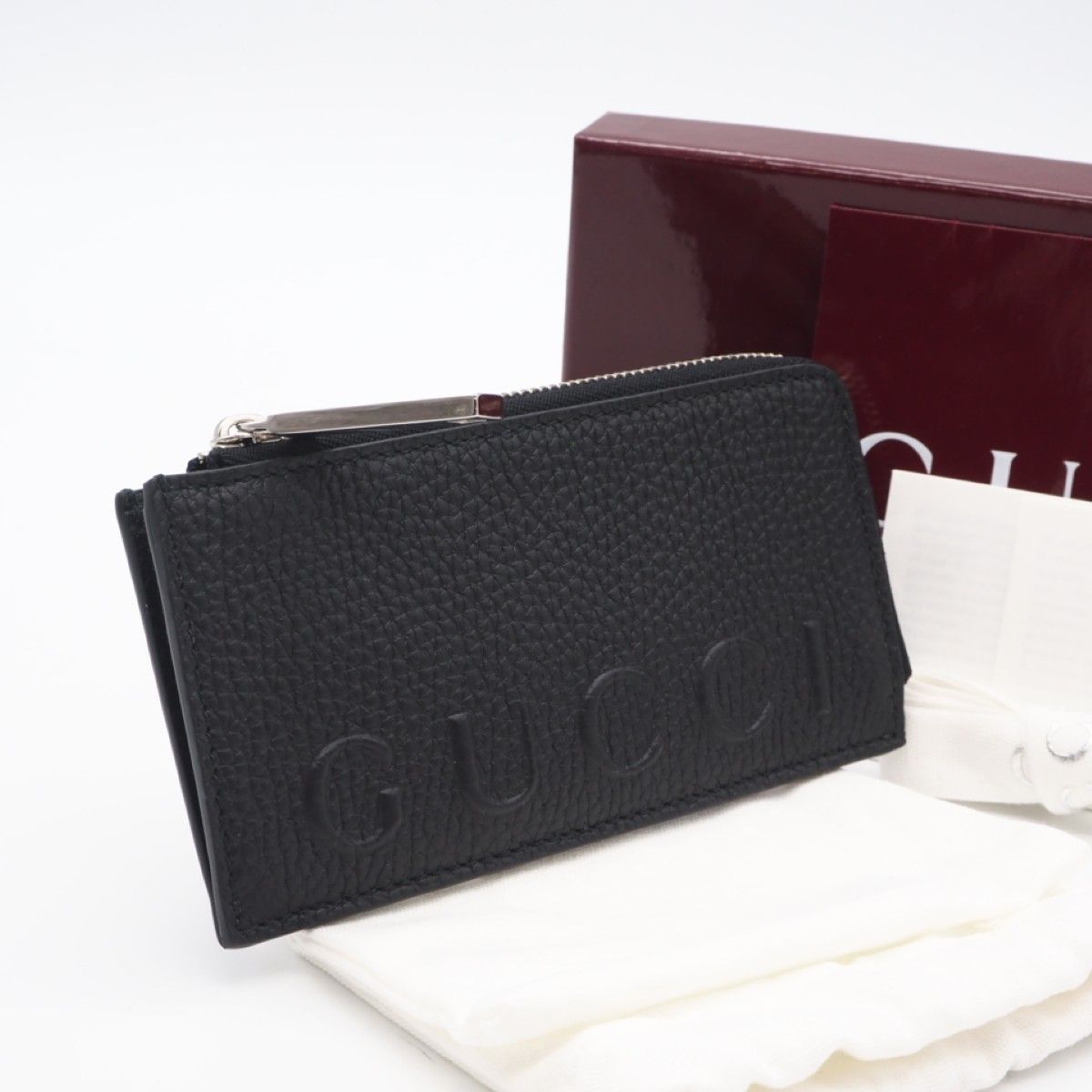 ☆3日以内返品可☆ 未使用 GUCCI グッチ ロゴ ジップカード