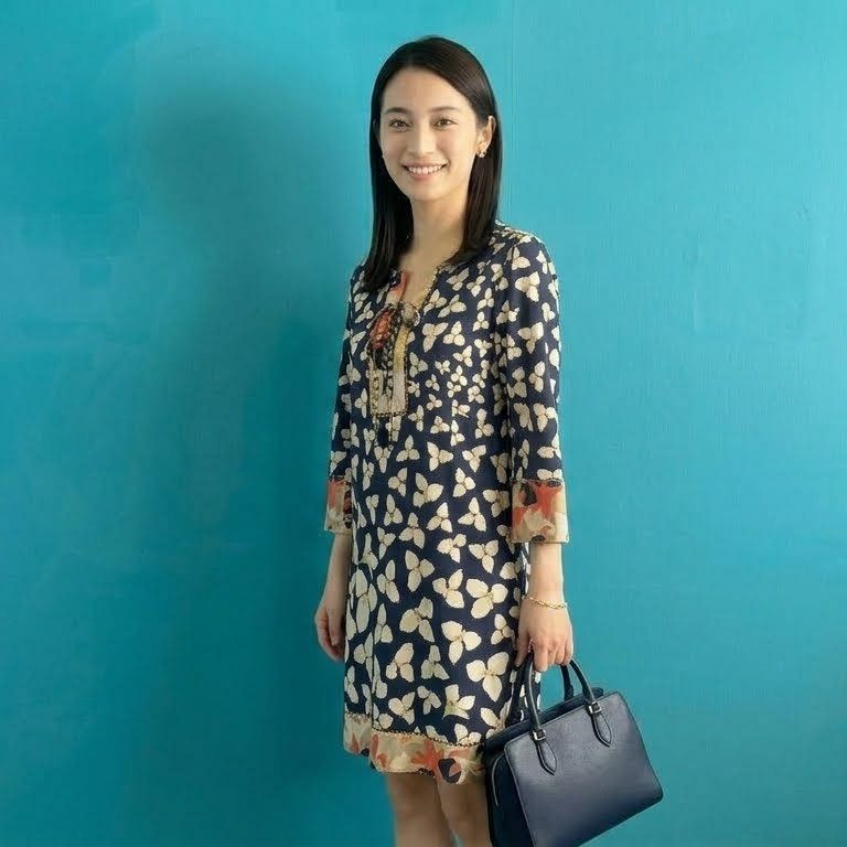 ダイアンフォンファステンバーグ DVF シルク　ワンピース 1055 DVF ダイアンフォンファステンバーグ シルク100% 花柄ワンピース