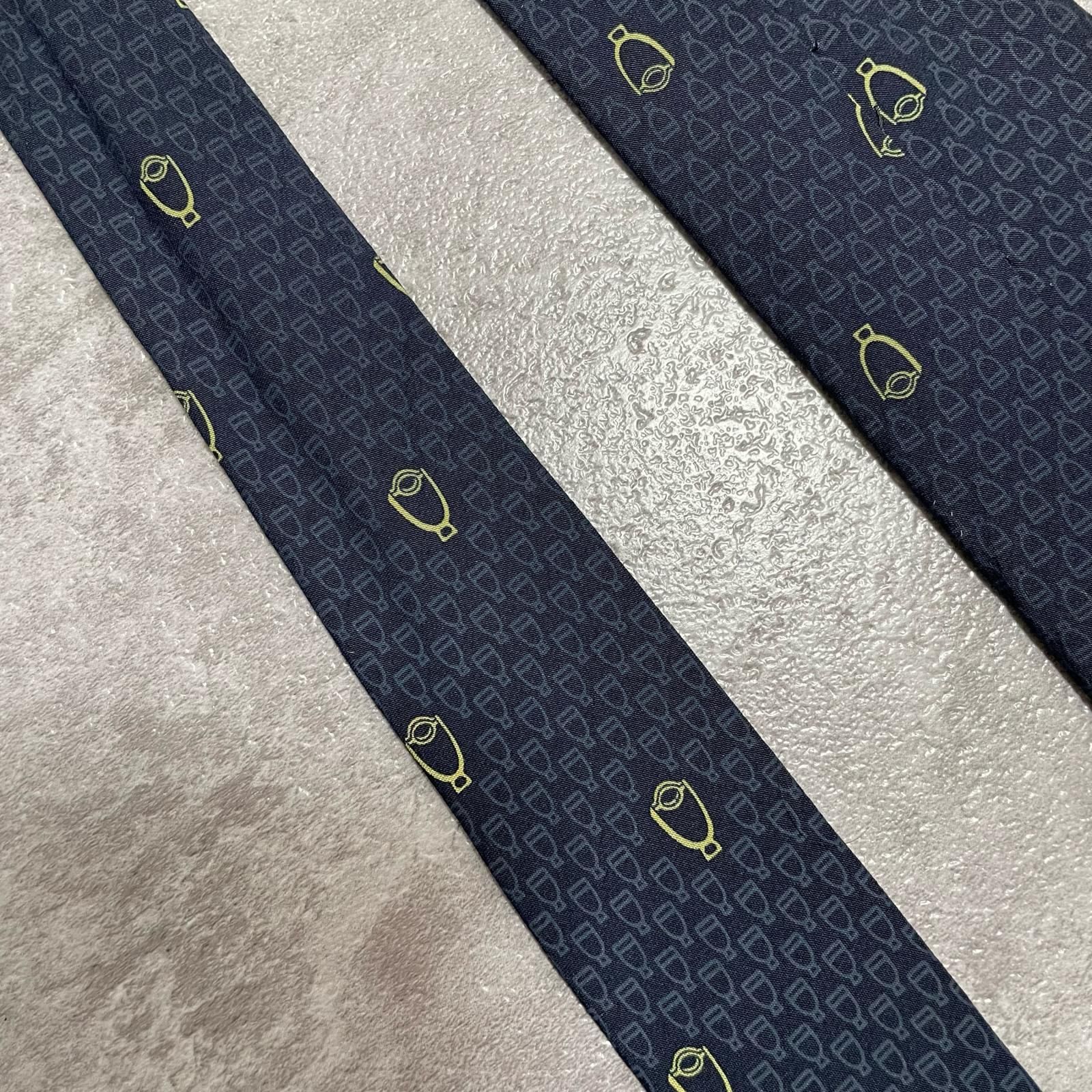 GUCCI】グッチ ロゴ入り小紋柄ネクタイ シルク100% メンズ イタリア製