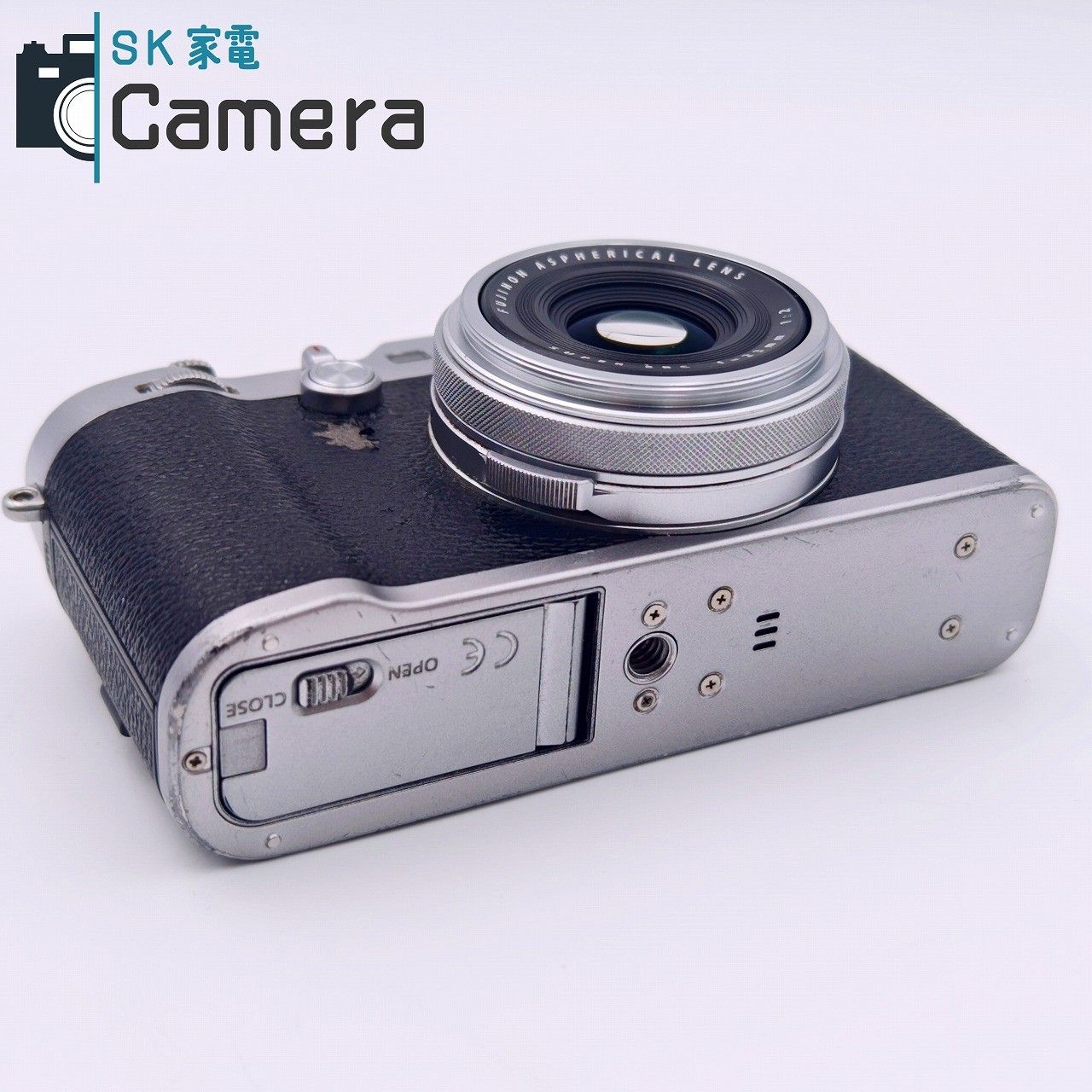 FUJIFILM X100F コンパクトデジタルカメラ　（ジャンク品） 中古】 FUJIFILM X100F SUPER EBC 23mm F2 シルバー コンパクト
