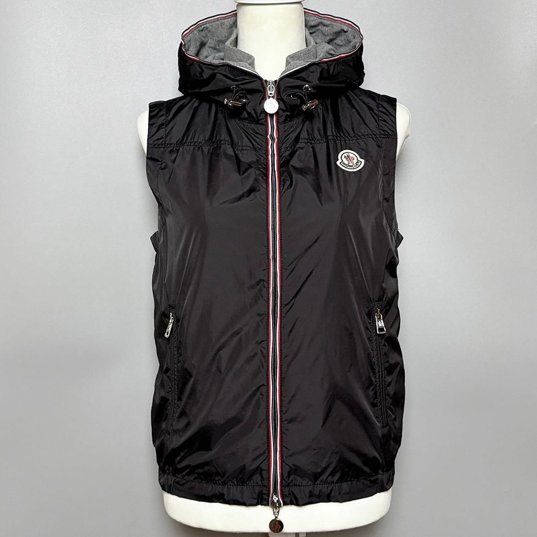 MONCLER / DENEB ナイロンベスト 0 ブラック レディース MONCLER / DENEB ナイロンベスト 0 ブラック レディース - メルカリ