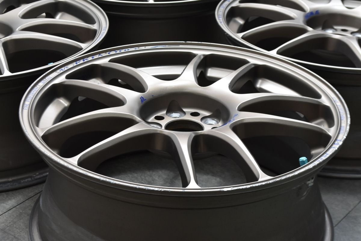 程度良好 人気ホイール】WORK EMOTION CR Kai 18in 7.5J +48 PCD100 4