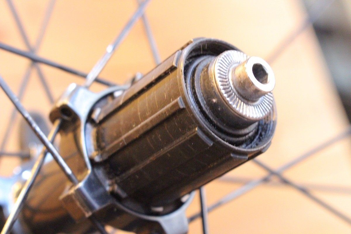 シマノ SHIMANO アルテグラ ULTEGRA WH-6800 アルミ チューブレス