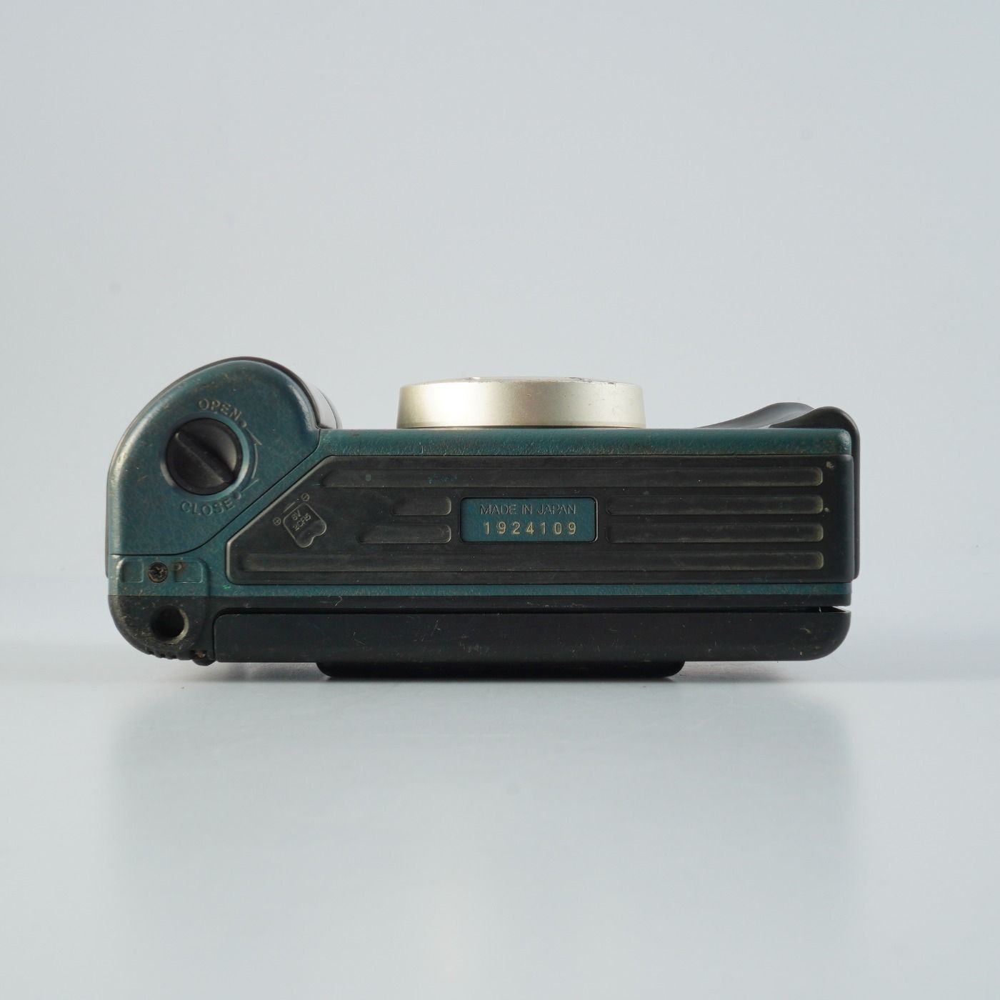 Konica コニカ 現場監督 ( GENBAKANTOKU ) 28 WB コンパクトフィルム