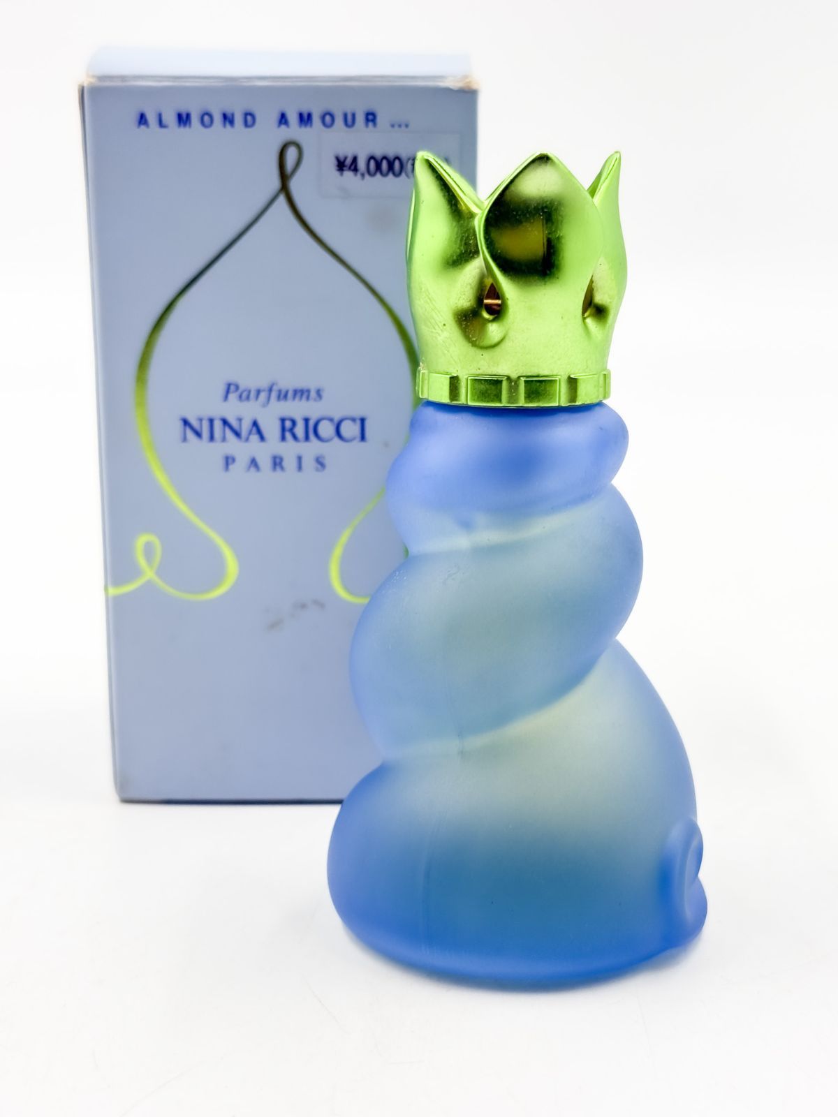 NINA RICCI レベルドゥリッチ2 オーデトワレ 30ml 開封品 箱付き
