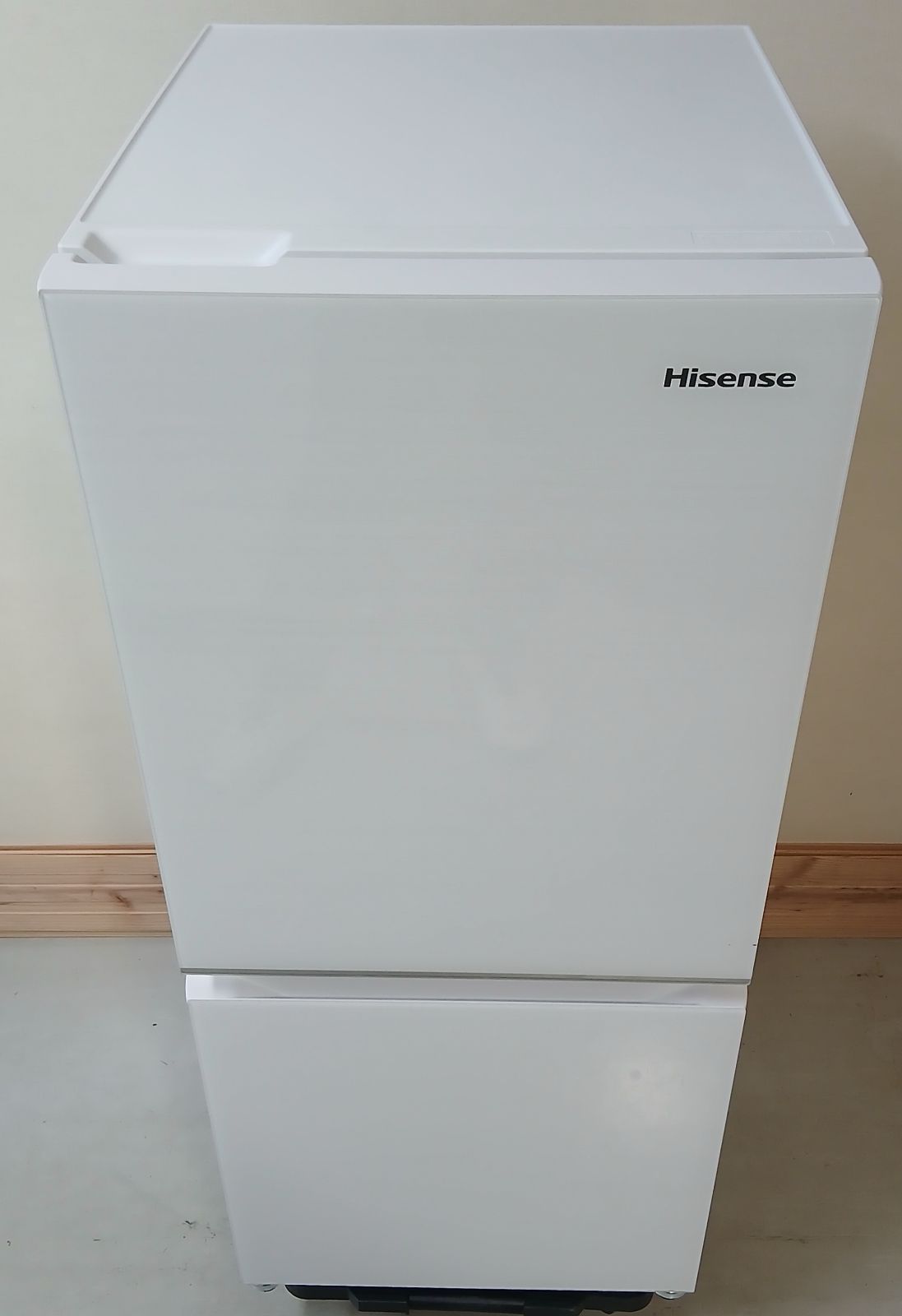 Hisense 冷蔵庫 2024年 135L 中古美品 お得なセット値引きも！ ガラス