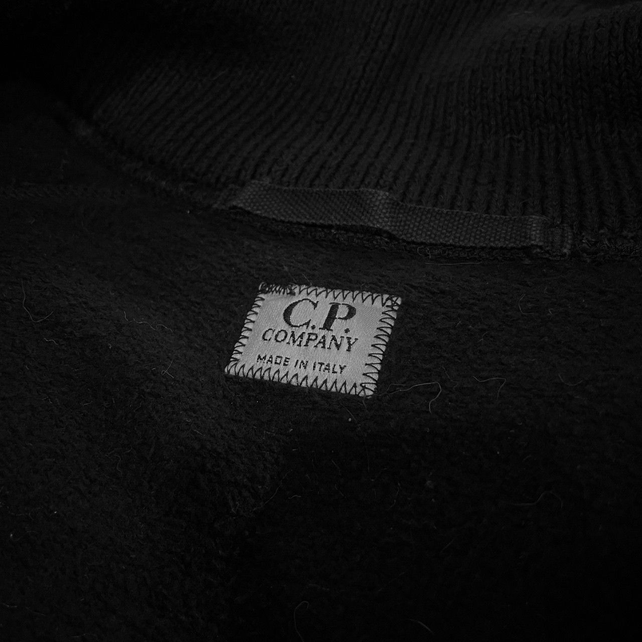 c.p.company ミリタリー ハーフジップスウェット テックY2Kギミック
