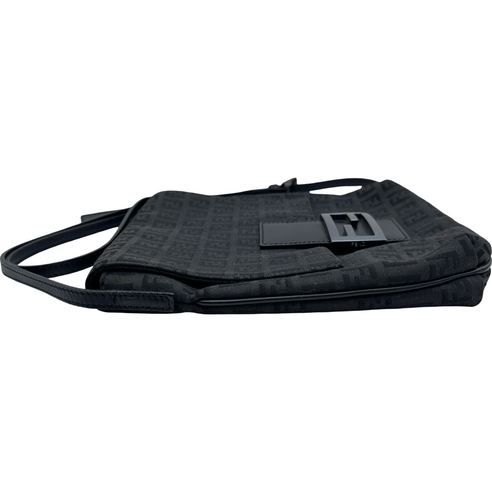 フェンディ FENDI ズッキーノ柄 ショルダー 8BT075 ブラック シルバー金具 キャンバス レディース ショルダーバッグ フェンディ FENDI ズッキーノ柄 ショルダー 8BT075 ブラック シルバー