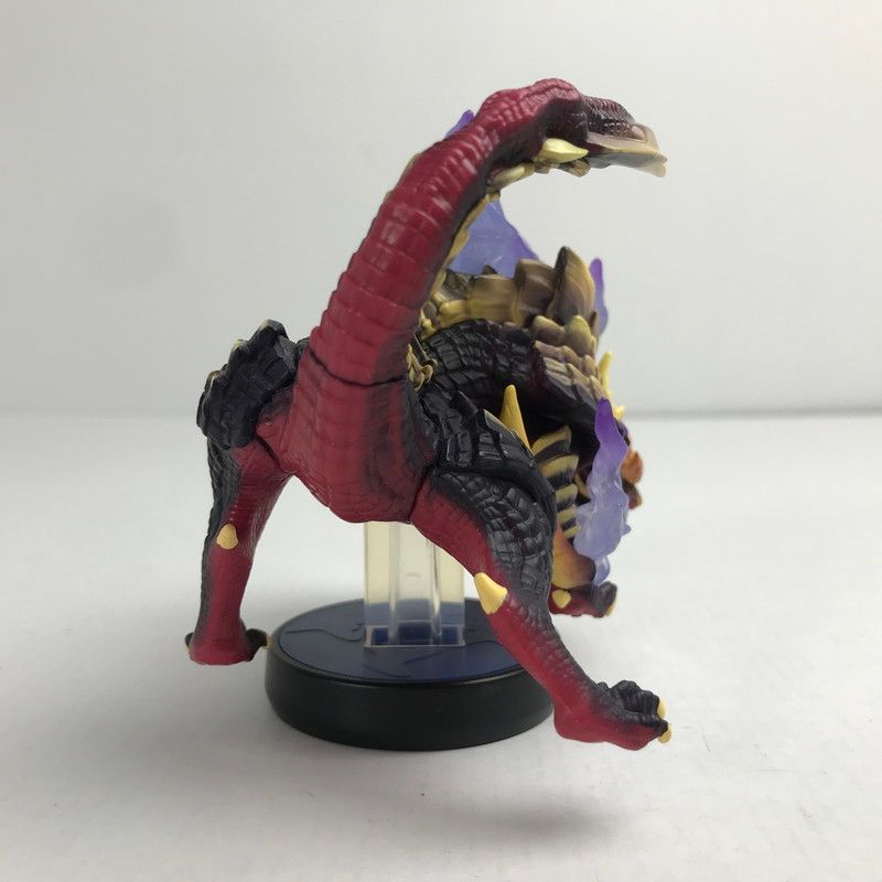 中古美品】 amiibo アミーボ 本体のみ マガイマガド