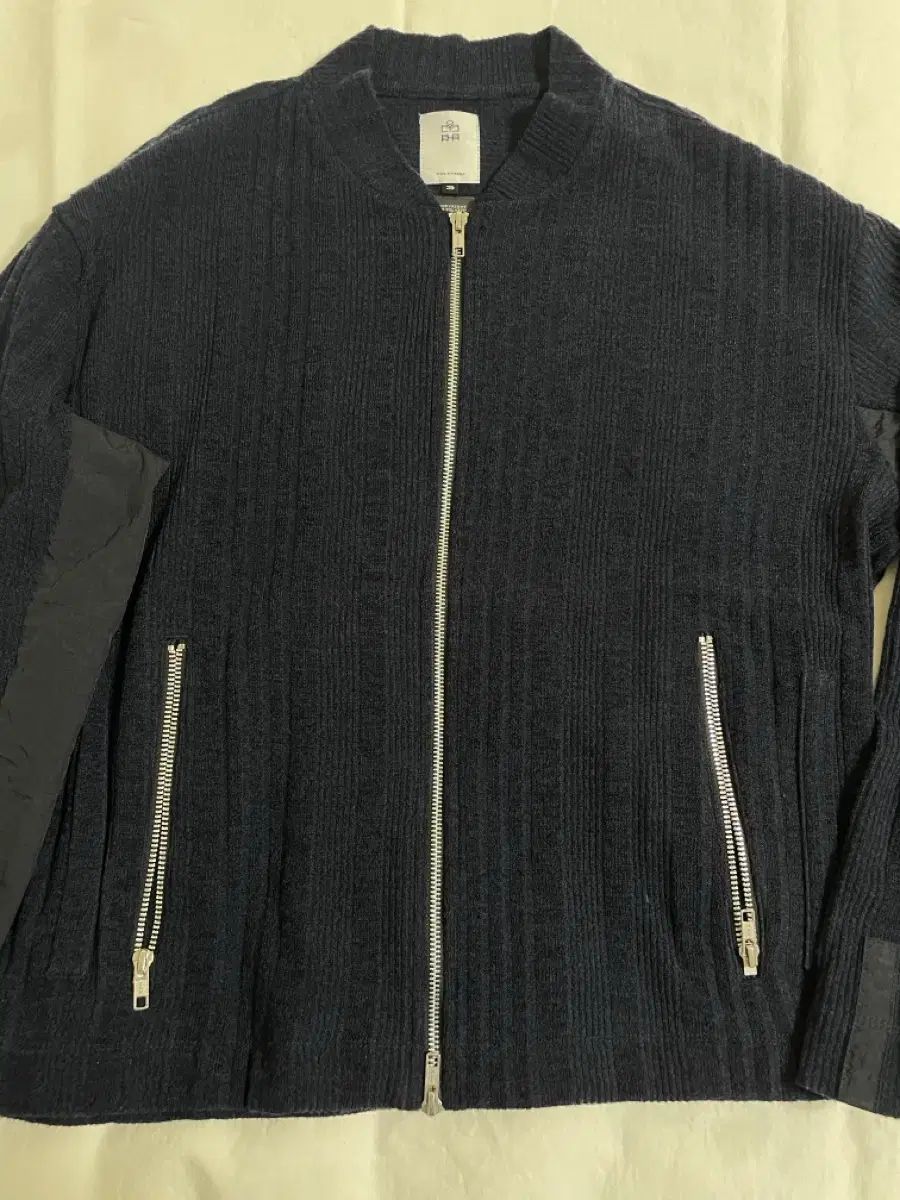 3) POLYTERUニットジップブルゾン ネイビー 格安，新品