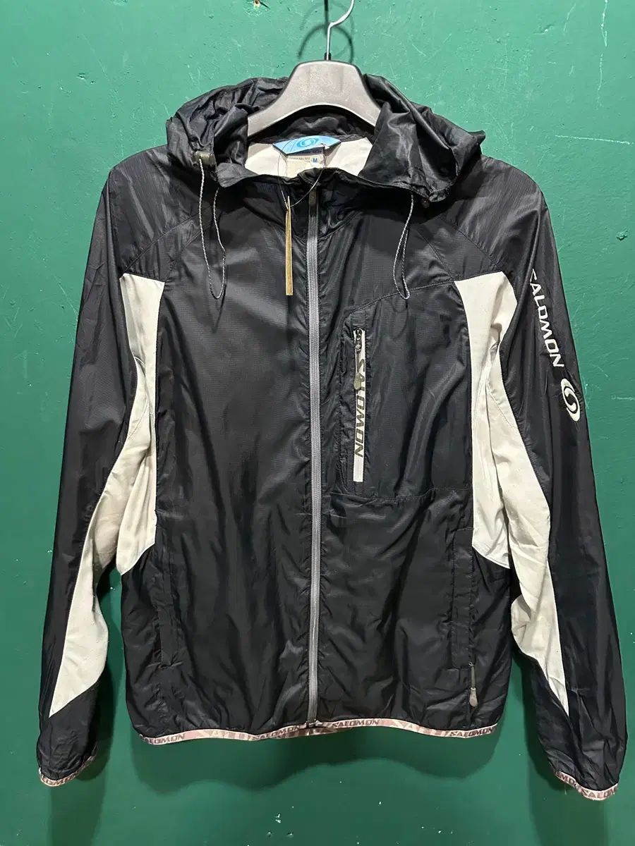 SALOMON サロモン ウィンドブレーカー M 【公式通販】
