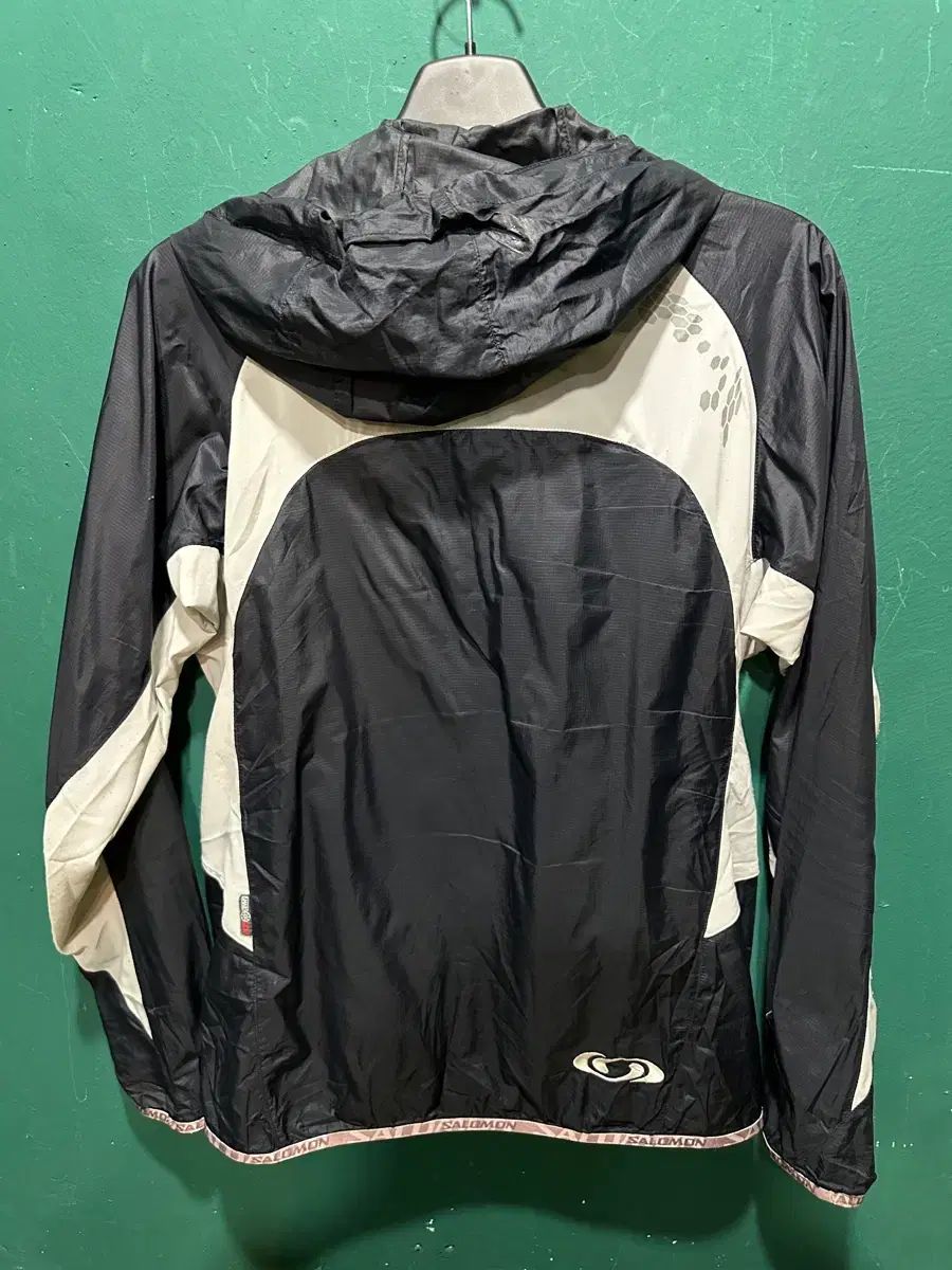 SALOMON サロモン ウィンドブレーカー M 【公式通販】