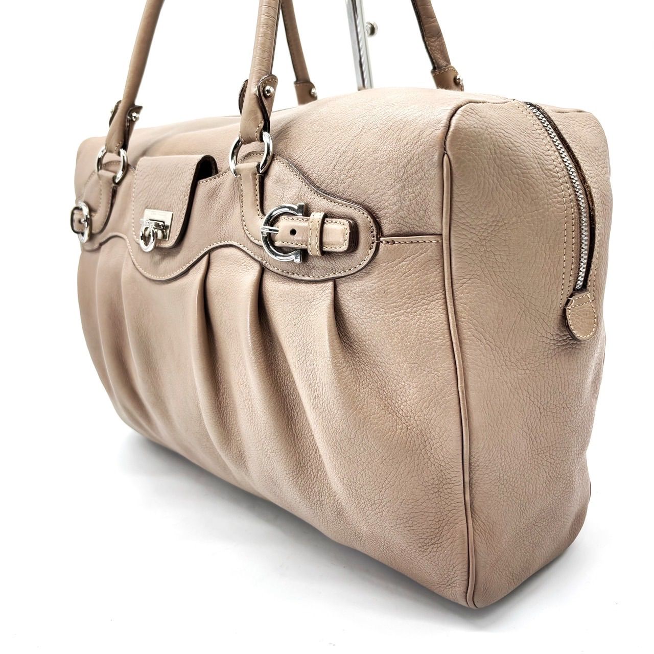 良品】Salvatore Ferragamo フェラガモ ガンチーニ トートバッグ 