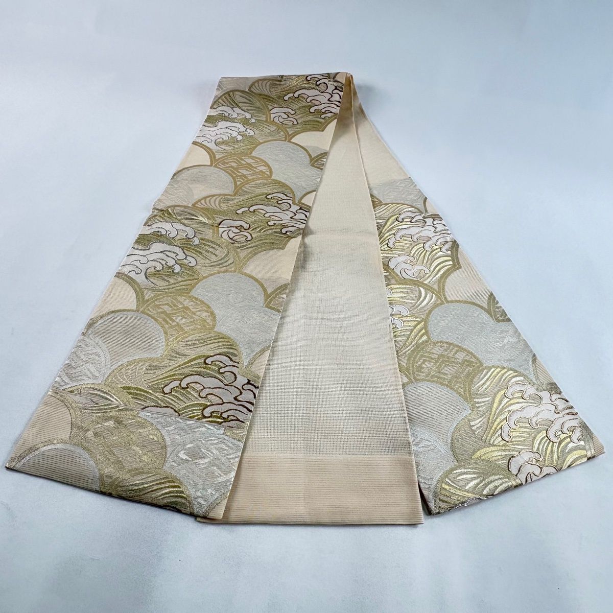 袋帯 秀品 夏帯 絽 波頭 箔 金銀糸 ベージュ 六通 正絹 【】 【公式通販】