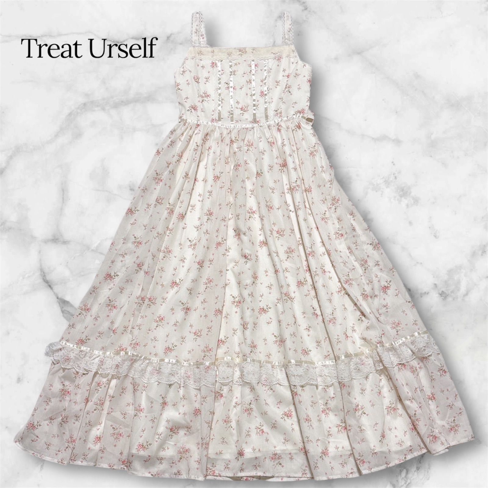 新品タグ付】Treat Urself Floral vintage like dress トリート