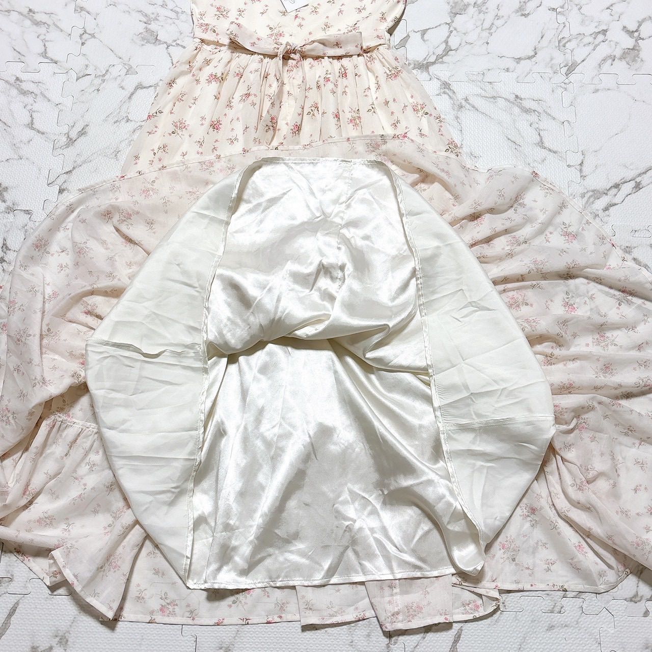 新品タグ付】Treat Urself Floral vintage like dress トリート