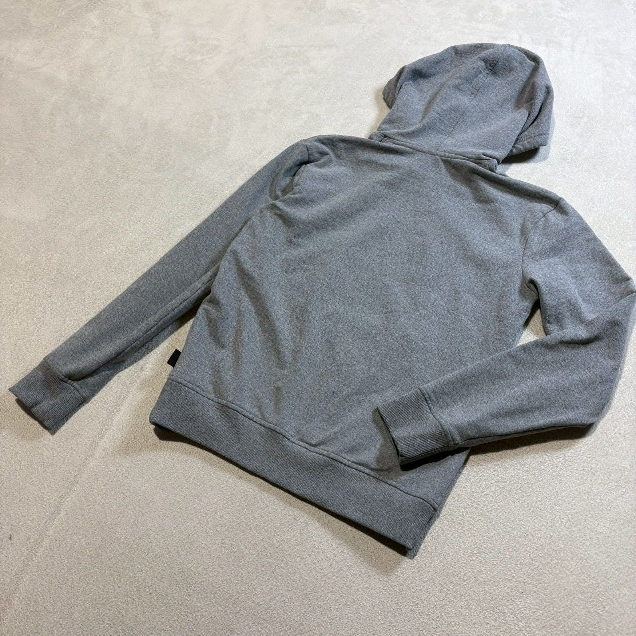 人気早い者勝ち】patagonia （パタゴニア） P-6ロゴ アップライザル 