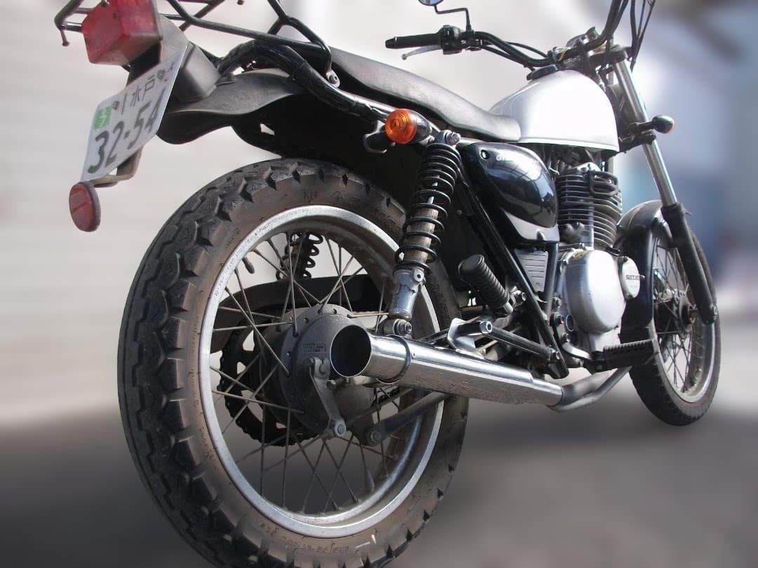 ST250専用 スリップオン マフラー ファネルタイプ新品の出品です。 格安，本物保証】 ST250専用 スリップオン マフラー RS.ヨコタ製