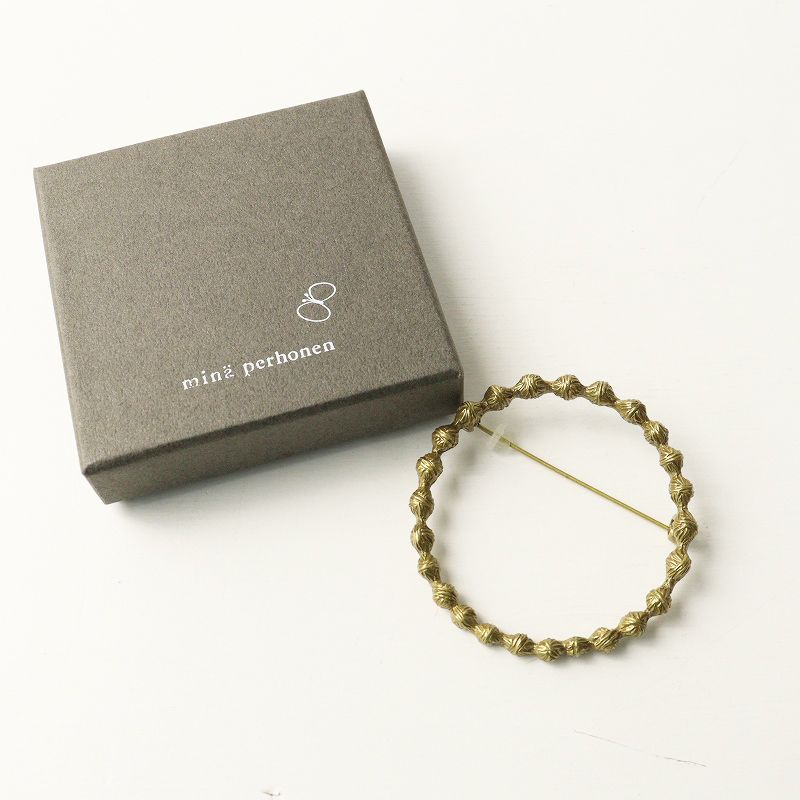 ミナペルホネン　tambourine ブローチ 真鍮　ゴールド 美品 ミナペルホネン mina perhonen tambourine 真鍮 ブローチ