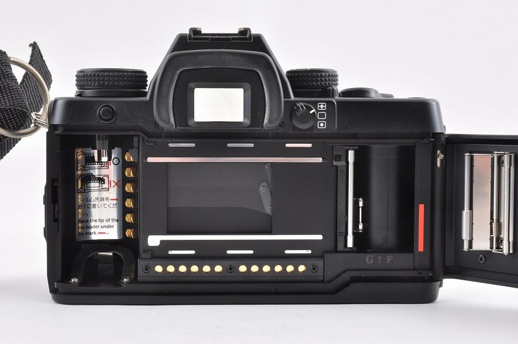 Contax コンタックス Aria 35mm 一眼レフフィルムカメラ SLR Film