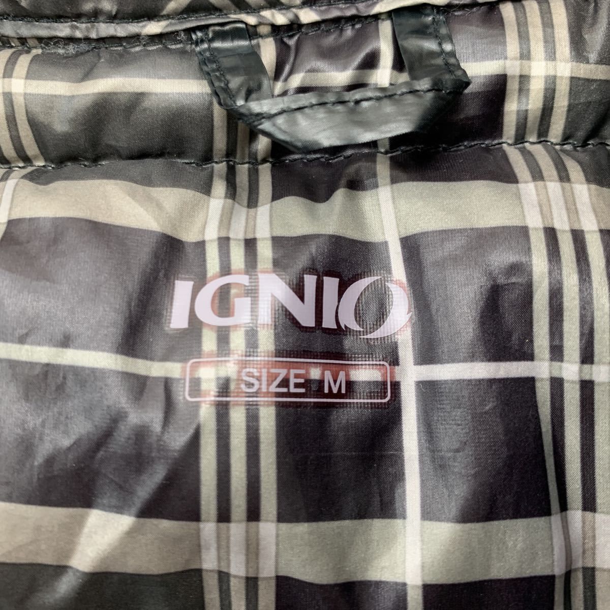 イグニオ IGNIO レディース ブラックダウンジャケット Mサイズ 細身 