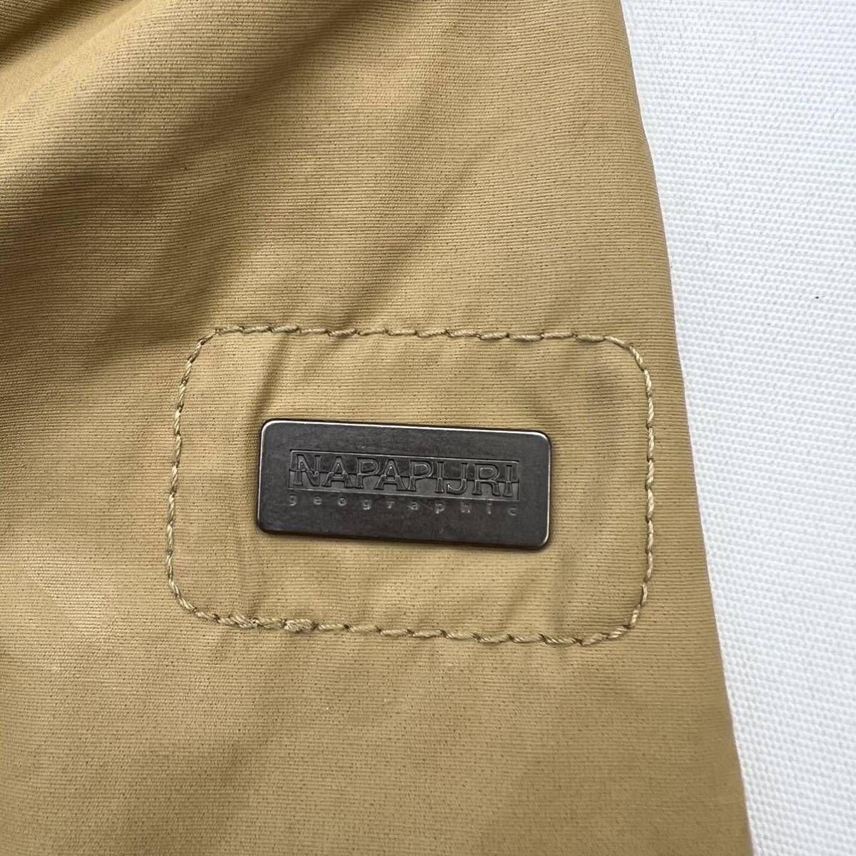 NAPAPIJRI ☆ フード収納 ナイロンジャケット ベージュ XL
