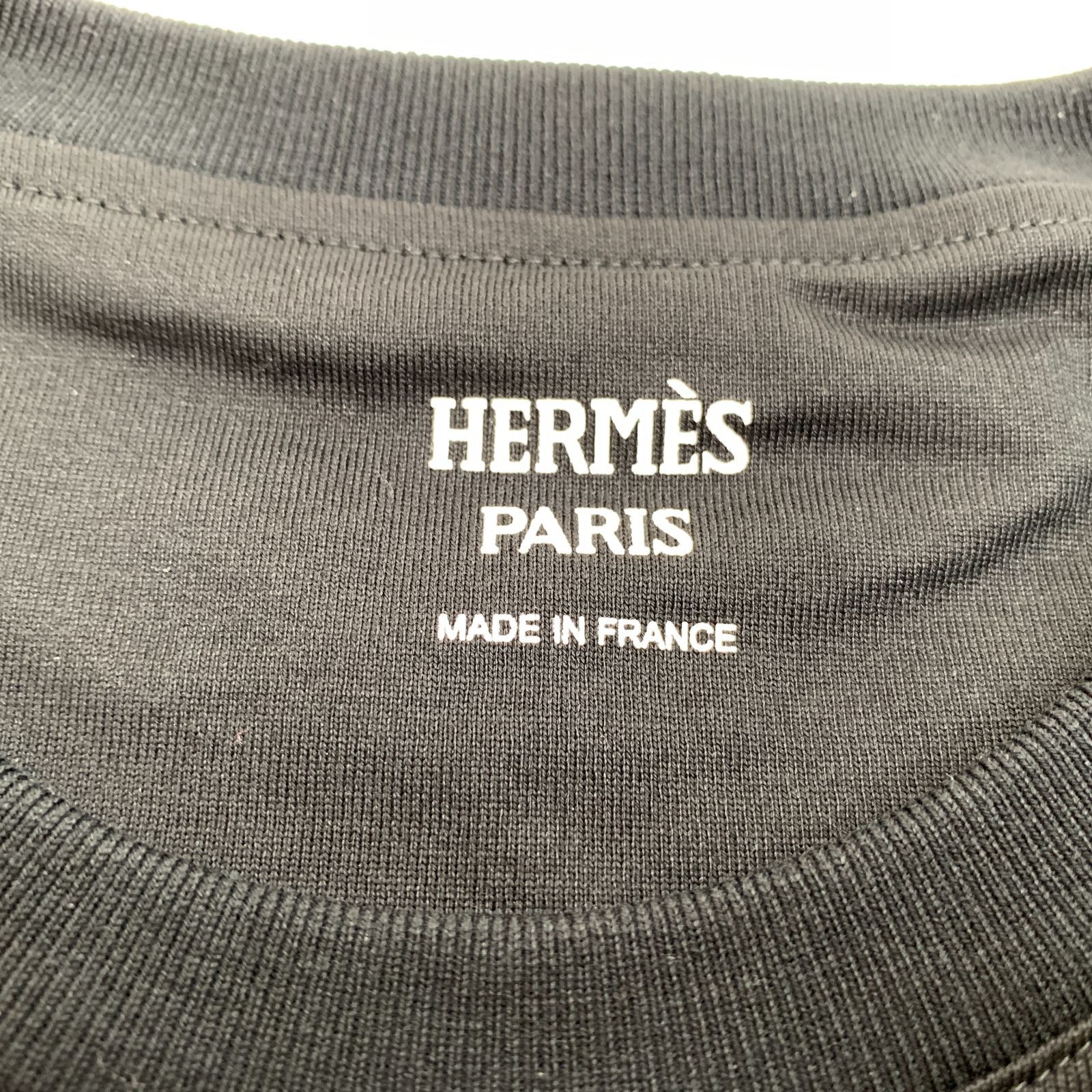 f001 L タグ付き新品未使用 HERMES エルメス 黒 Tシャツ 刺繍入り