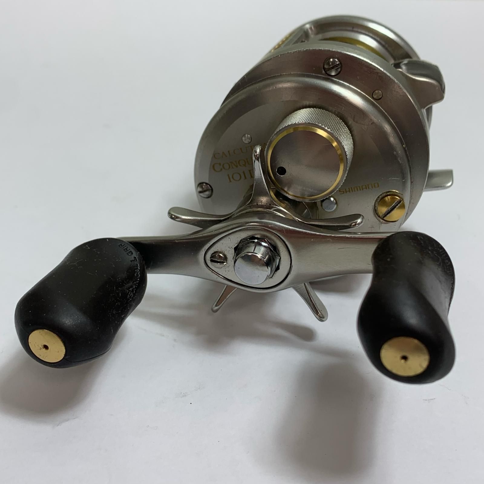 SHIMANO シマノ 04カルカッタコンクエスト101DC ベイトリール キズあり