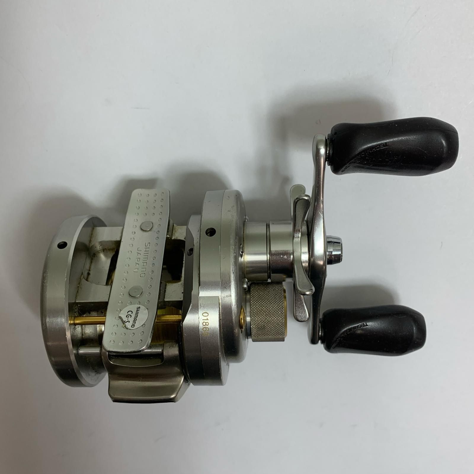 SHIMANO シマノ 04カルカッタコンクエスト101DC ベイトリール キズあり