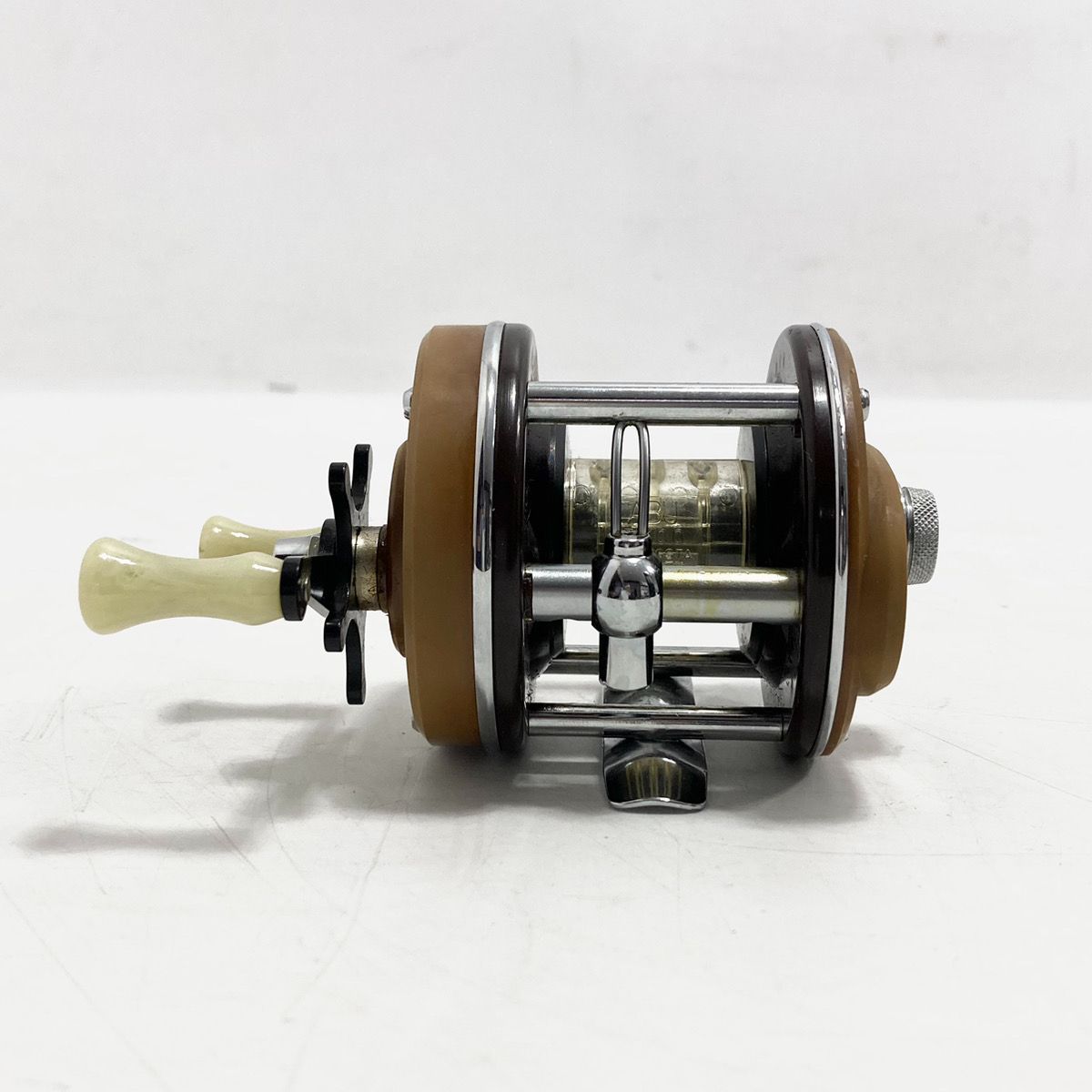 回転良好♪ 希少♪ Abu Garcia アブガルシア ABU 3000 アブ スヴェン