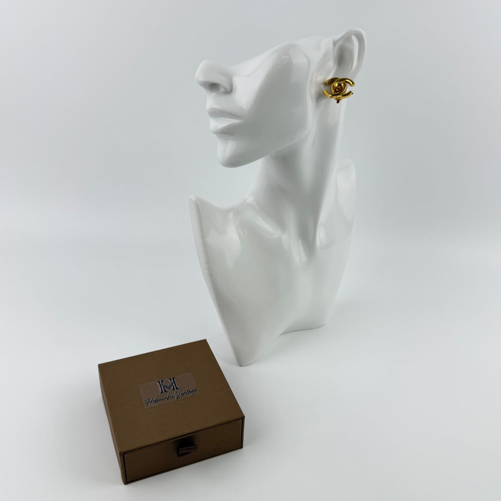中古】CHANEL シャネル ココマーク ターンロック アクセサリー 片耳 