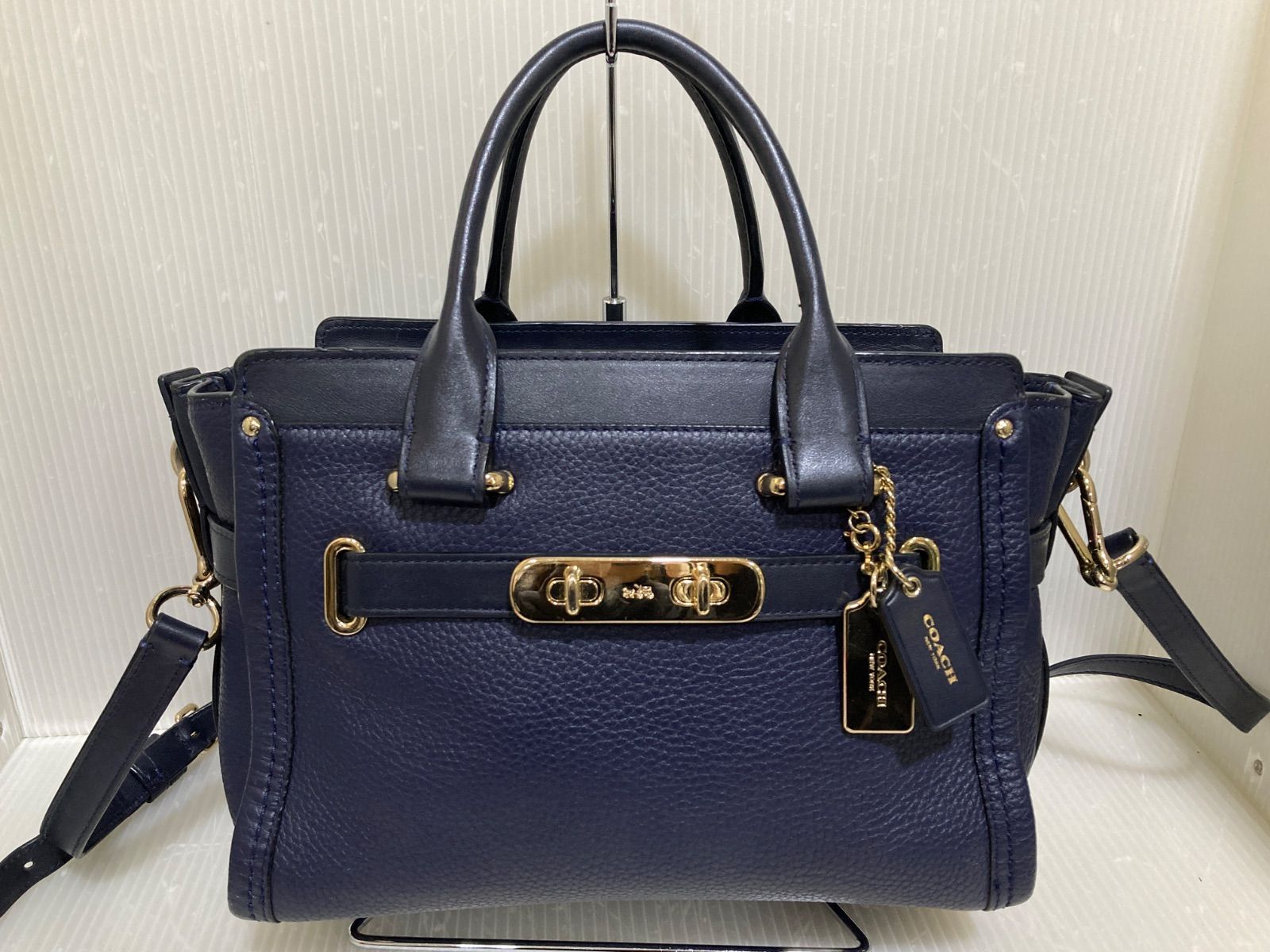 ほぼ未使用 コーチ スワッガー 34816 2way ハンドバッグ ブルー coach 