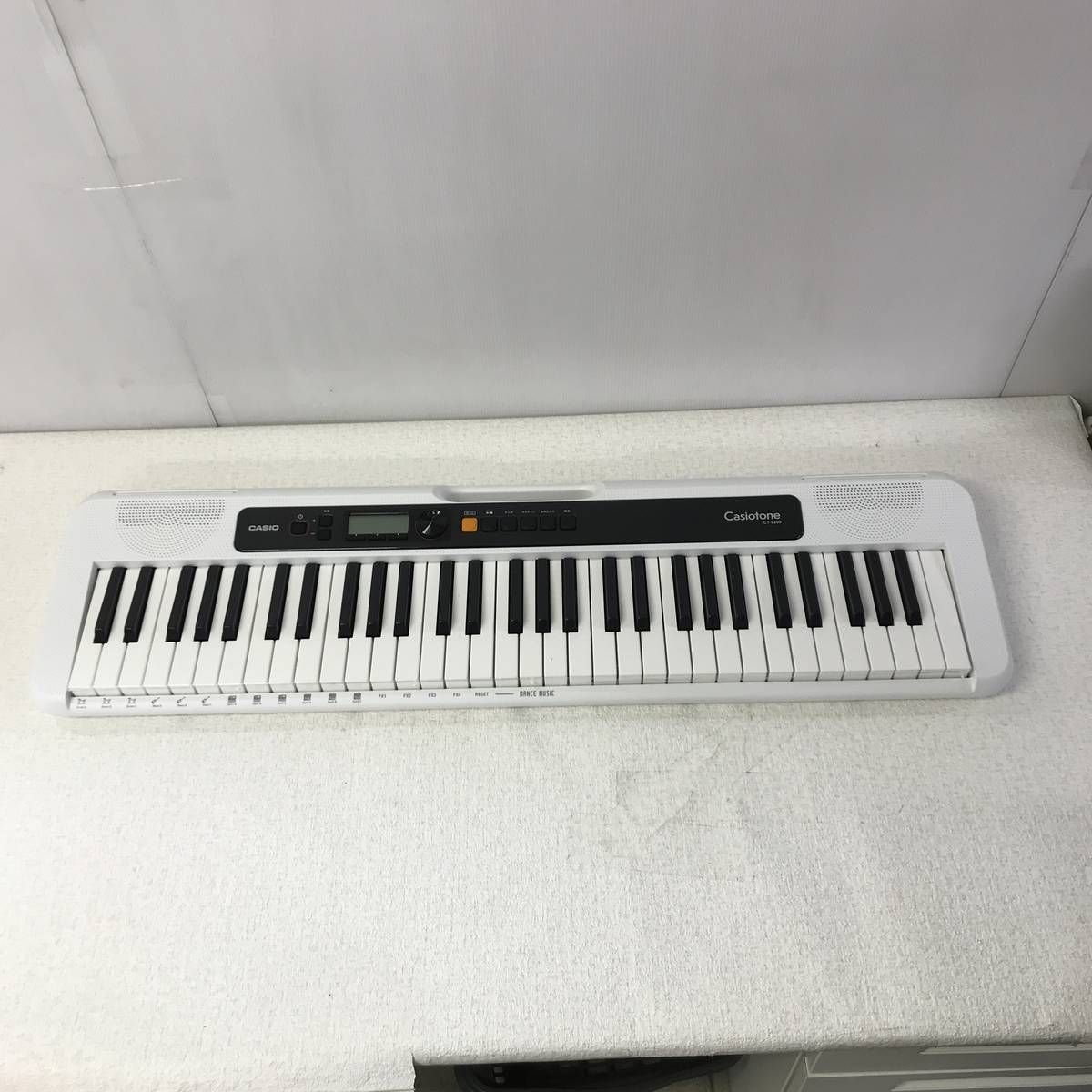 ☆未使用☆ 電子キーボード CASIO カシオ Casiotone ホワイト CT