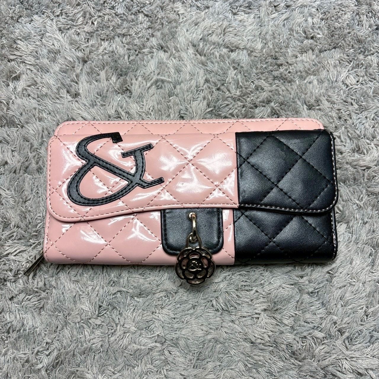 Pinky&Dianne ピンキーアンドダイアン 長財布 ラウンドファスナー 