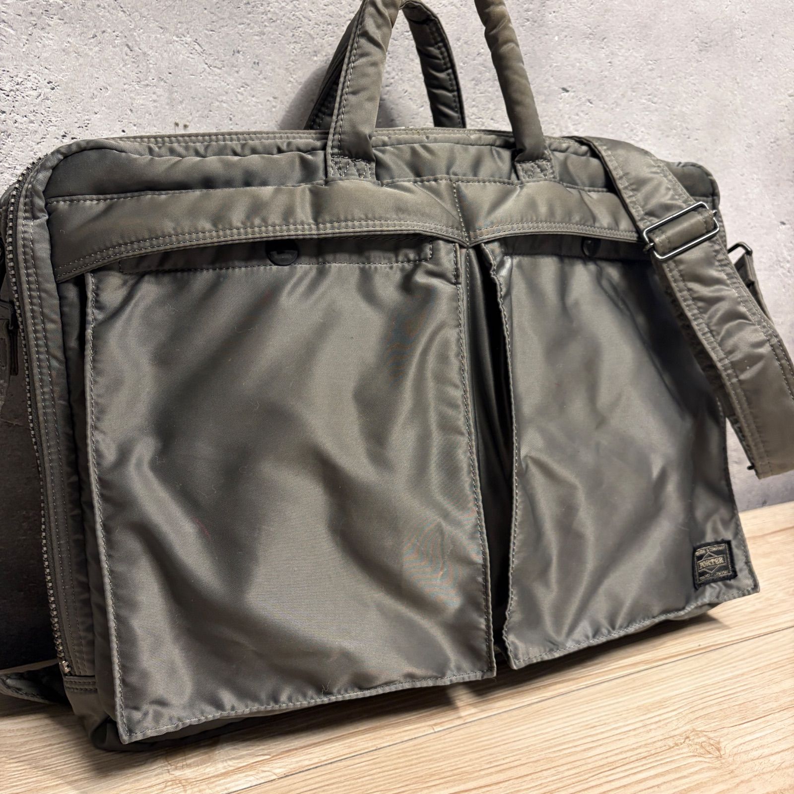 美品⭐️PORTER タンカー　ビジネスバッグ 黒グレー　2way PORTER タンカー 2way シルバーグレー 旧ファスナー ビジネスバッグ
