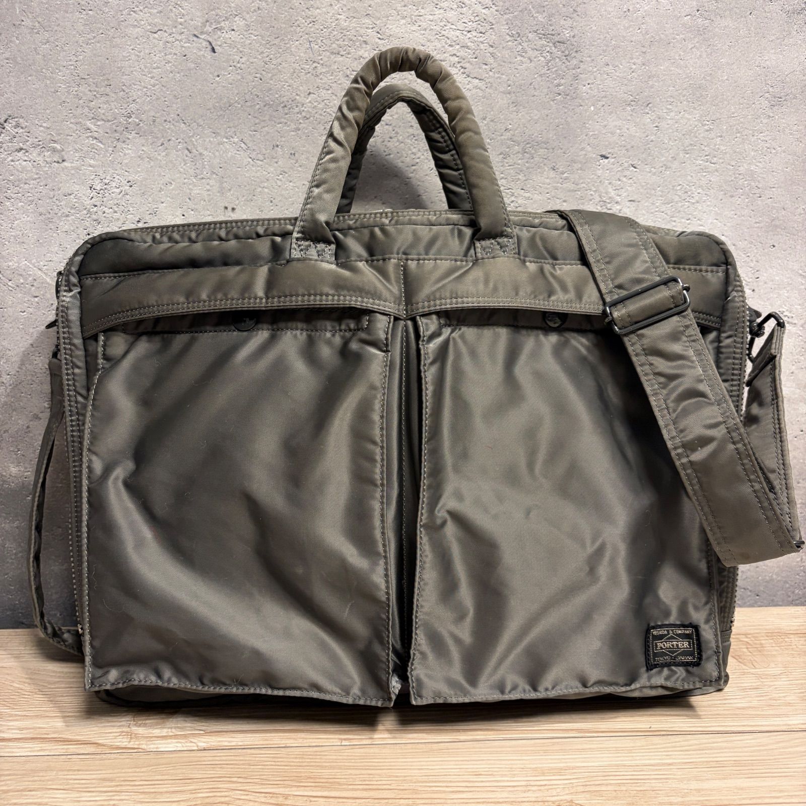 ☆希少☆【ポーター】廃盤品 タンカー ビジネスバッグ 2Way シルバーグレー PORTER タンカー 2way シルバーグレー 旧ファスナー ビジネスバッグ