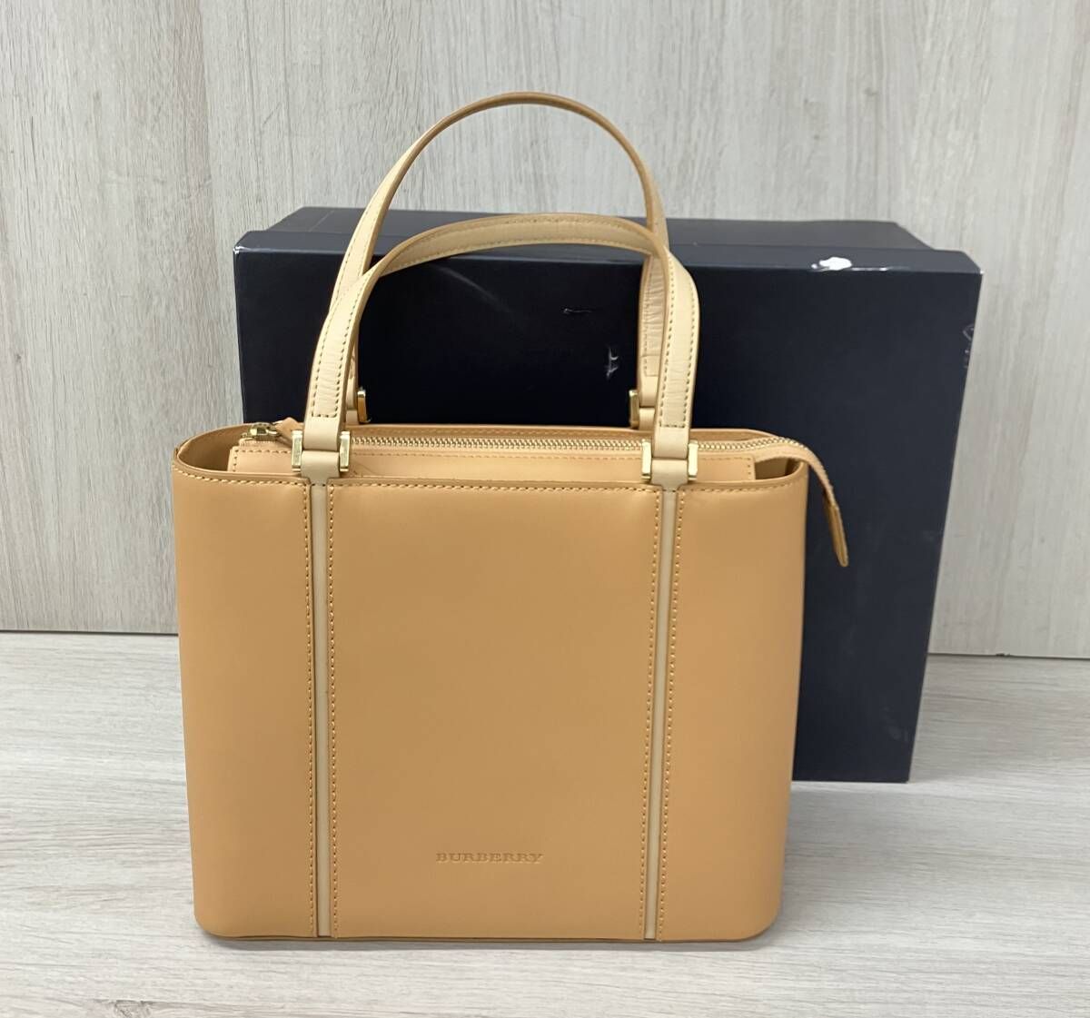 バッグ BURBERRY /バーバリー/ハンドバッグ/レザー/カーフベージュ
