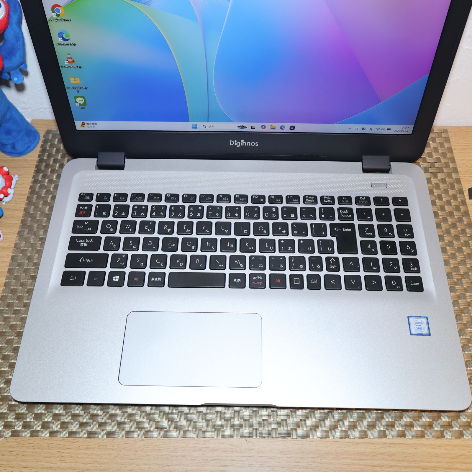 美品Win11 i7-8世代 SSD256GB メモリ8GB カメラ付ノートPC - メルカリ