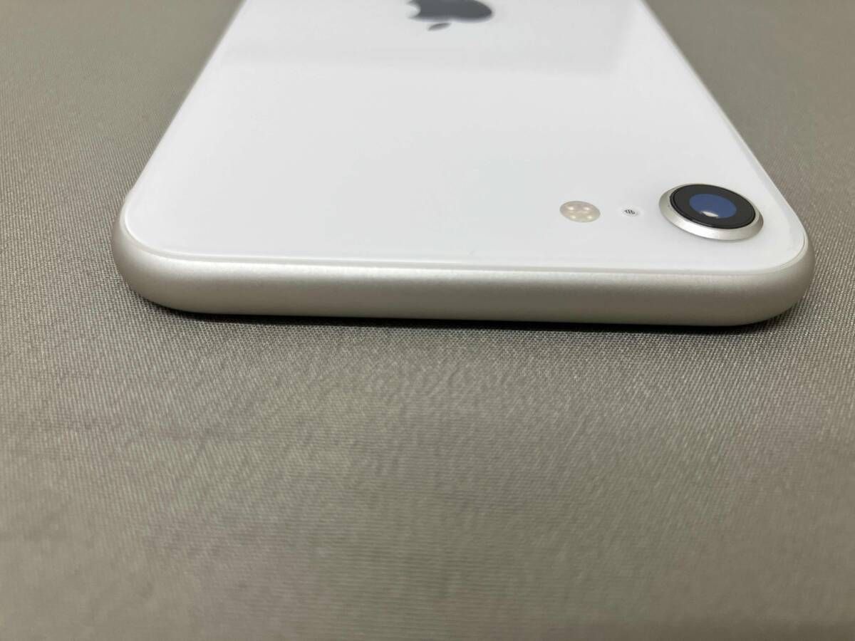 iPhone SE (第3世代) 128GB スターライト 傷あり - メルカリ