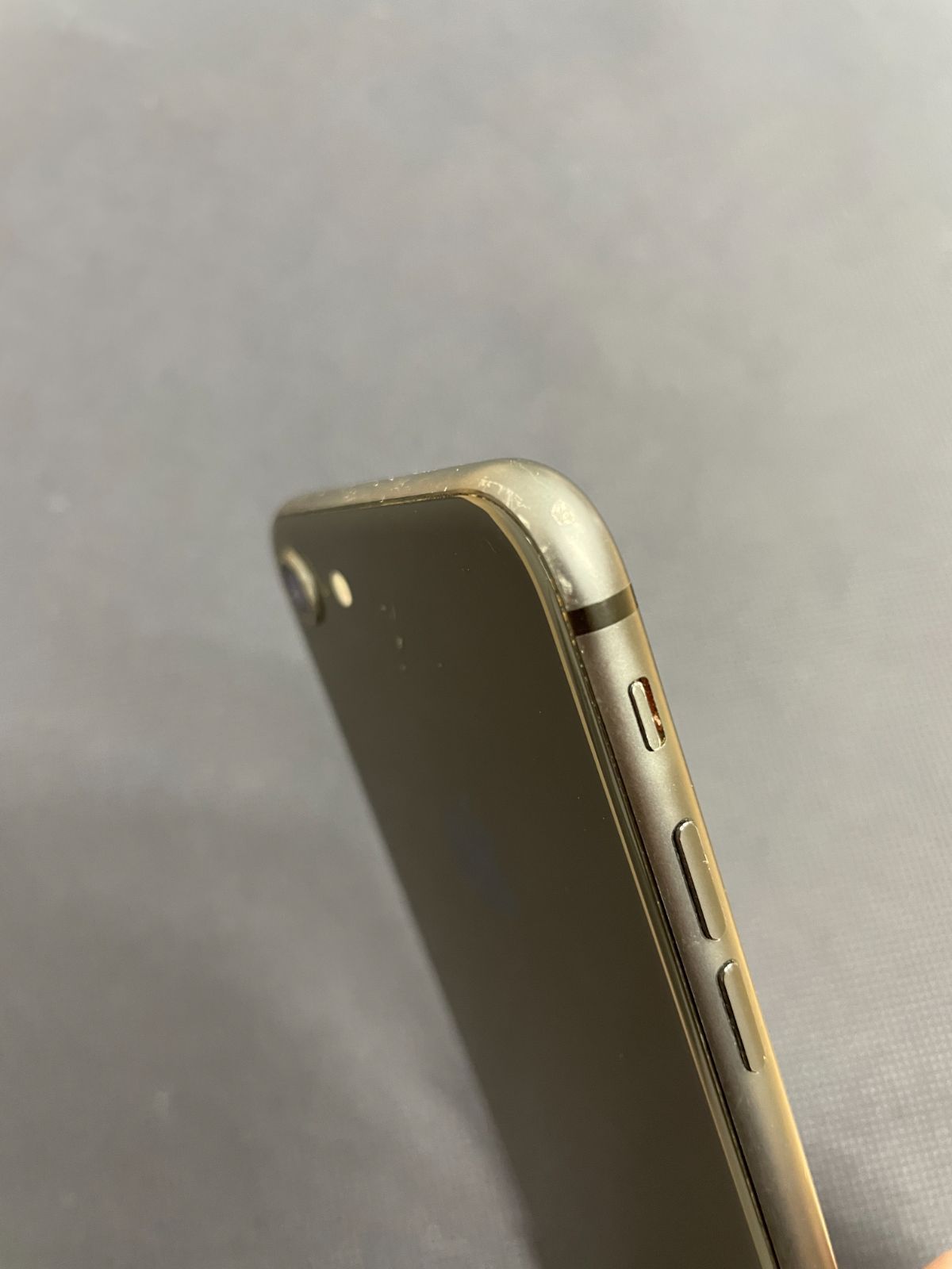 画面キズなし】iPhone 8 スペースグレイ 64GB SIMフリー 本体 【公式通販】