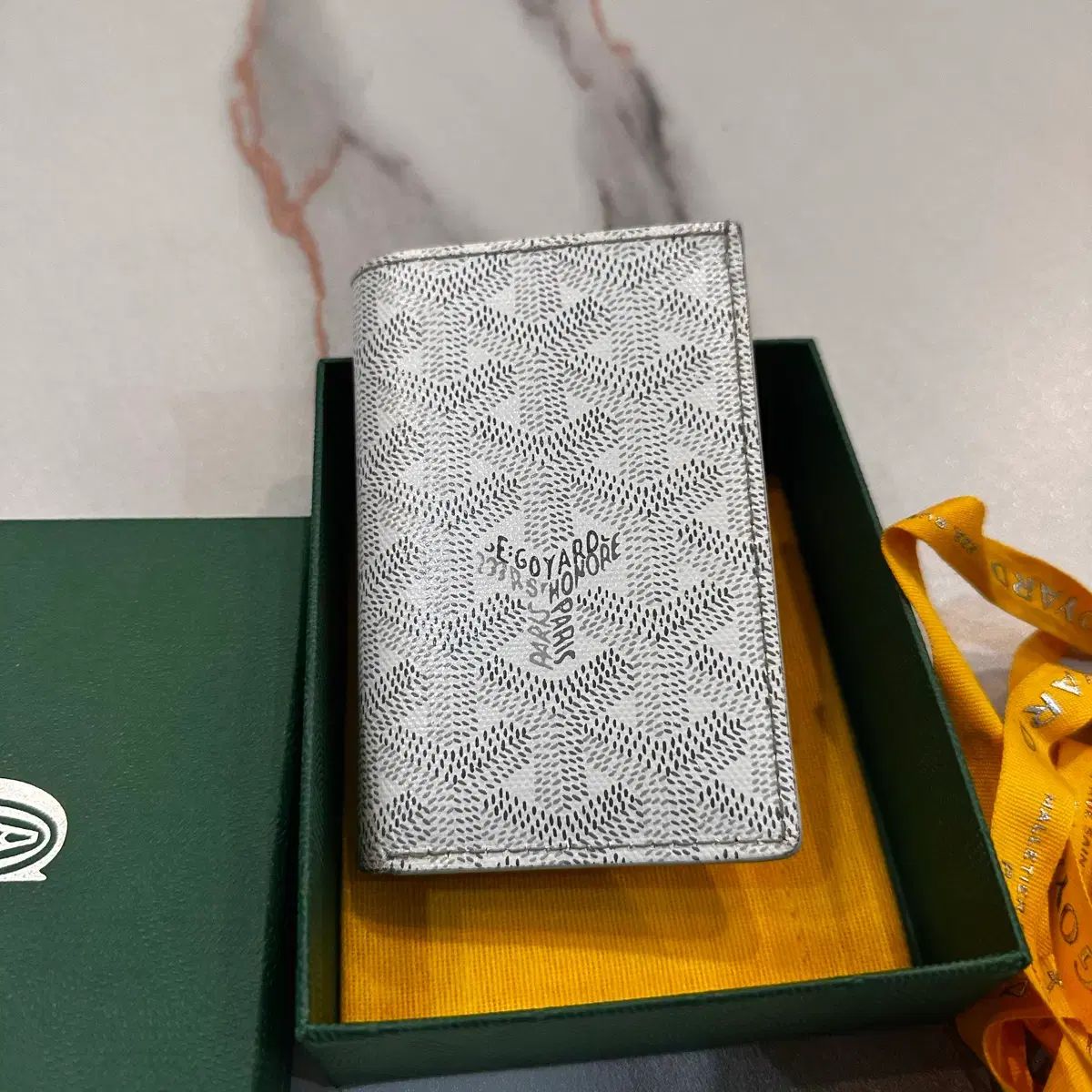 GOYARD ゴヤール 財布 白 ※正規品 | APPS-BICENTENARIO-PRD-01 