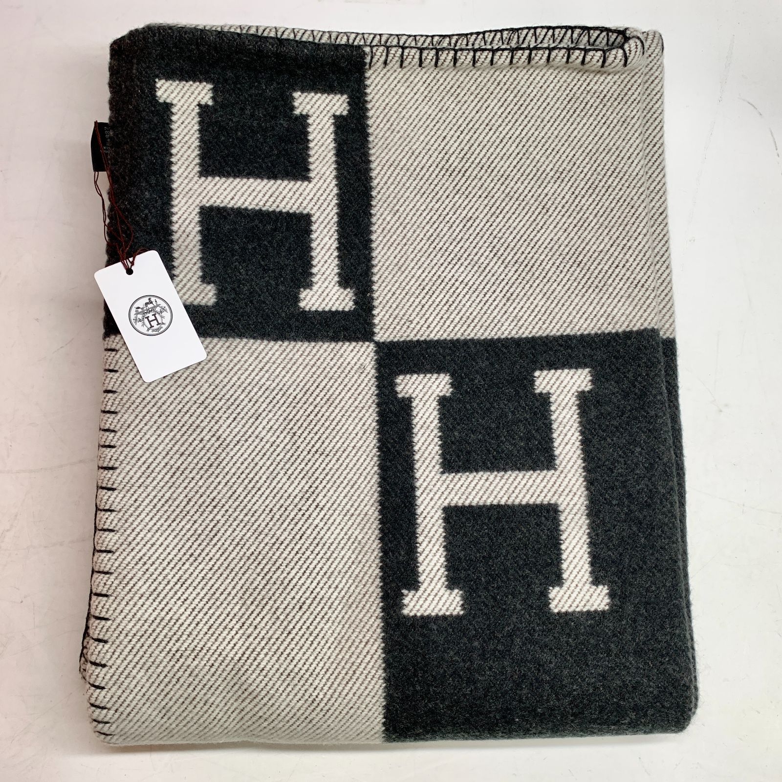 f001 L タグ付き未使用新品 エルメス HERMES ブランケット プレード 