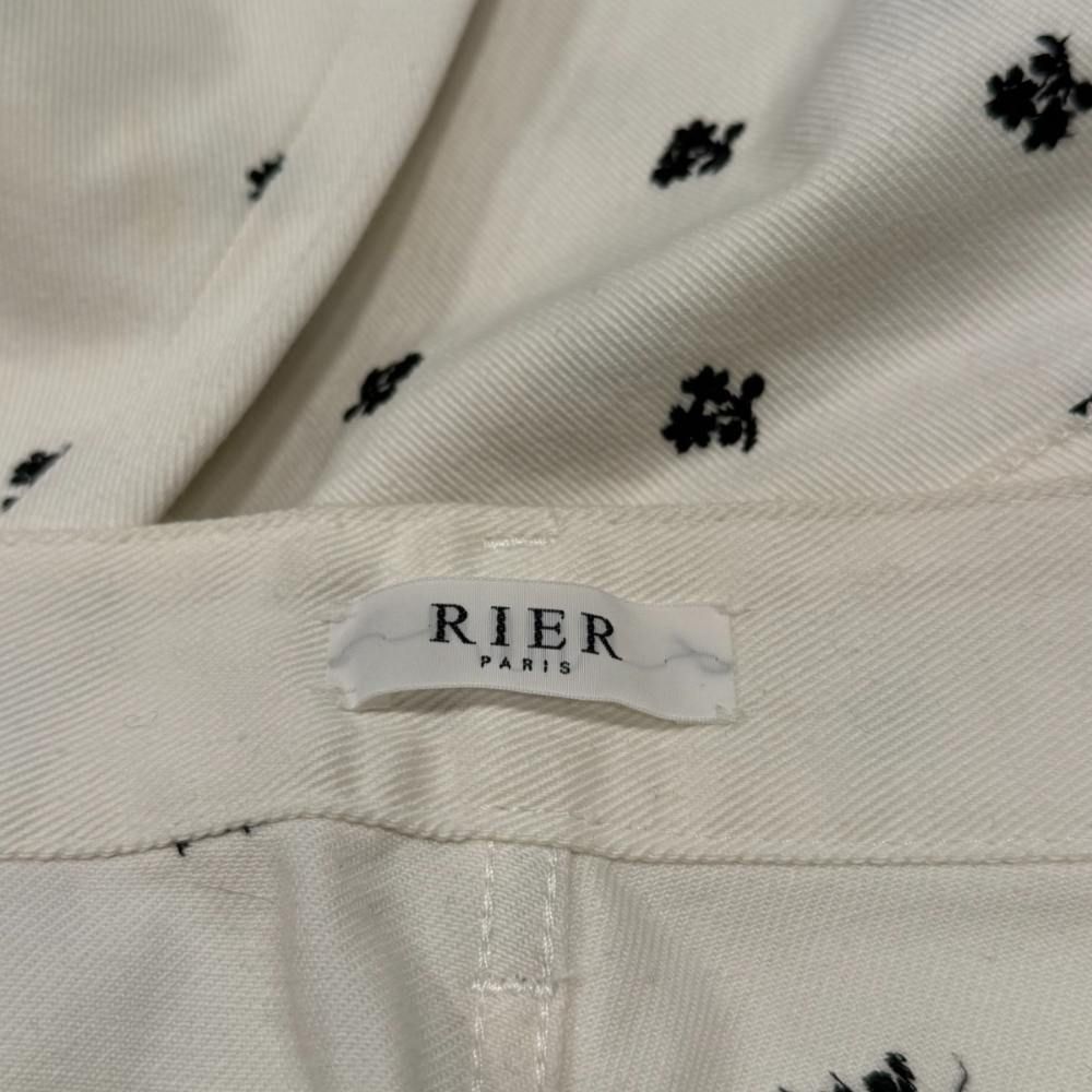 リア RIER デニムパンツ 花柄 刺繍 31 白 ホワイト - メルカリ