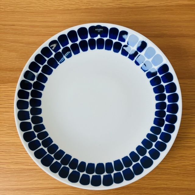 【新品未使用】ARABIA 24h ホワイト 7枚セット直径30cm ARABIA/アラビア 24h カップ＆ソーサー ホワイト | piritta