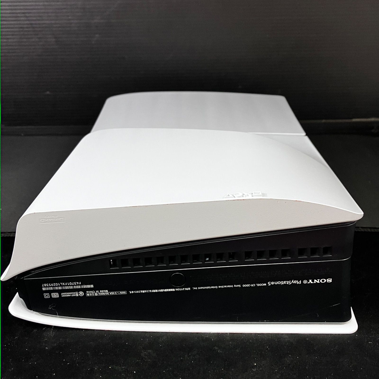 中古 PS5 本体 CFI-2000A 美品 SONY - メルカリ 中古 PS5 本体 CFI-2000A 美品 SONY - メルカリ