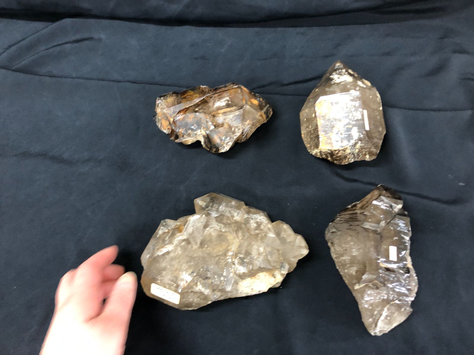 ジャカレー水晶原石BOX|Gverrnador